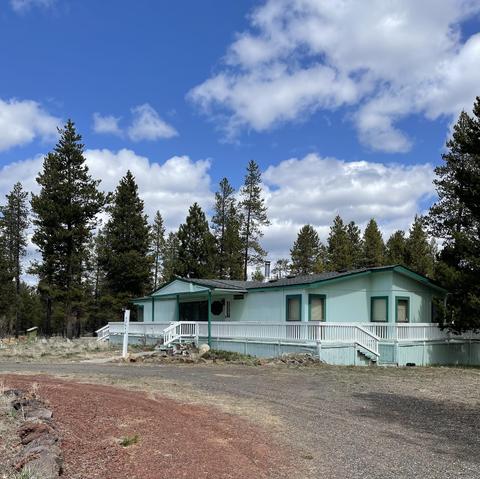 52678 Pine Dr, La Pine, OR 97739 photo 1