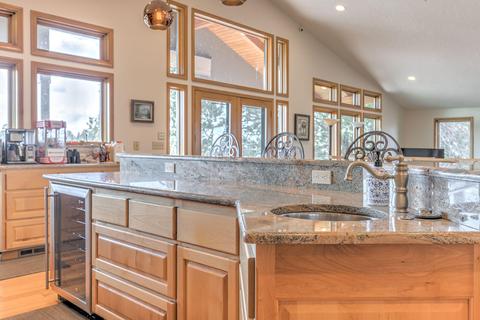 60975 Billdeau Rd, Bend, OR 97702 photo 21