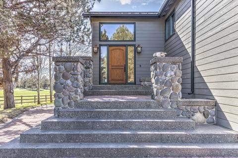 60975 Billdeau Rd, Bend, OR 97702 photo 9