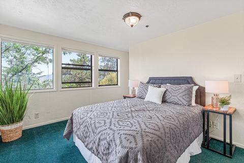 810 Amerman Dr, Phoenix, OR 97535 photo 19