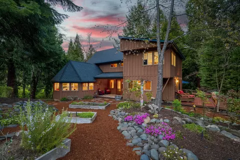 9530 Thompson Creek Rd, Applegate, OR 97530 photo 1