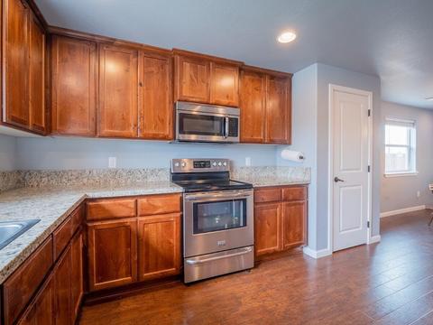 214 Singing Grass Dr, Central Point, OR 97502 photo 7