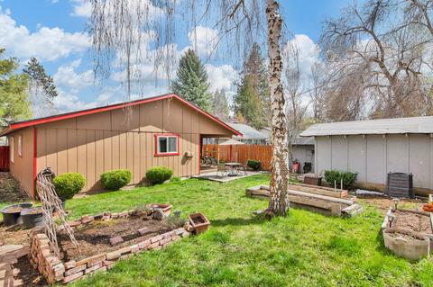 1647 NW 3rd St, Bend, OR 97703 photo 32
