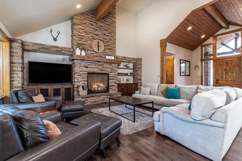 56317 Fireglass Loop, Bend, OR 97707 photo 35