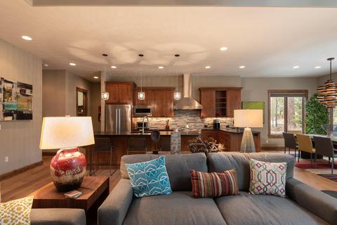 56266 Sable Rock Loop, Bend, OR 97707 photo 7