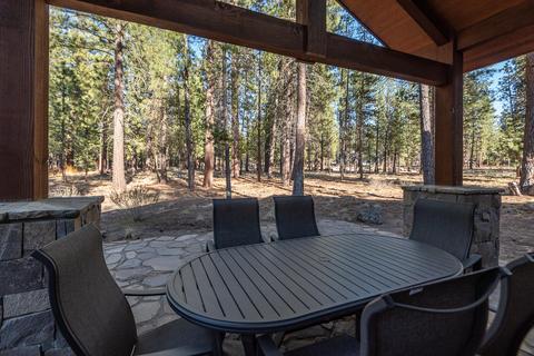 56266 Sable Rock Loop, Bend, OR 97707 photo 32