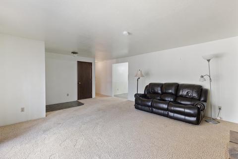 2005 Stringer Gap Rd, Grants Pass, OR 97527 photo 5
