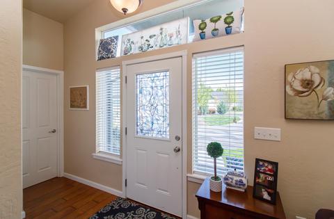 304 Live Oak Loop, Central Point, OR 97502 photo 3