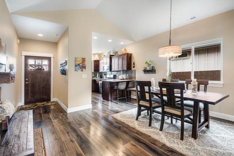 2953 NE Flagstone Ave, Bend, OR 97701 photo 2
