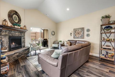 2953 NE Flagstone Ave, Bend, OR 97701 photo 10