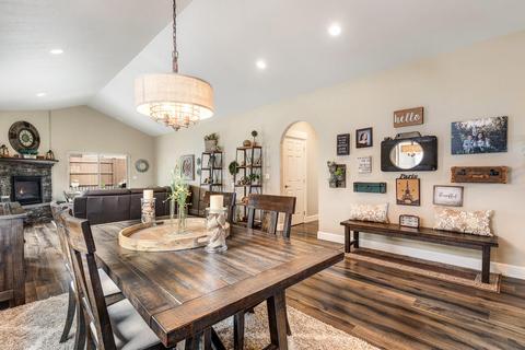 2953 NE Flagstone Ave, Bend, OR 97701 photo 8