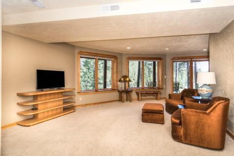 17018 Cooper Dr, Bend, OR 97707 photo 20