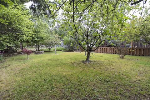 302 W 5th St, Phoenix, OR 97535 photo 14