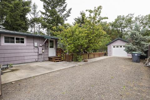 302 W 5th St, Phoenix, OR 97535 photo 12