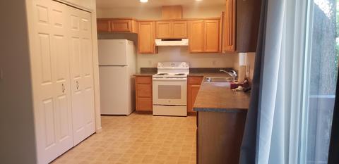 253 Shadowbrook Dr, Cave Junction, OR 97523 photo 4