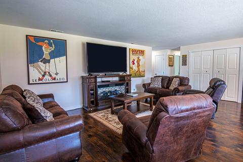 1003 E Ranch Ave, Sisters, OR 97759 photo 4