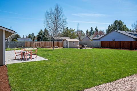 1003 E Ranch Ave, Sisters, OR 97759 photo 16