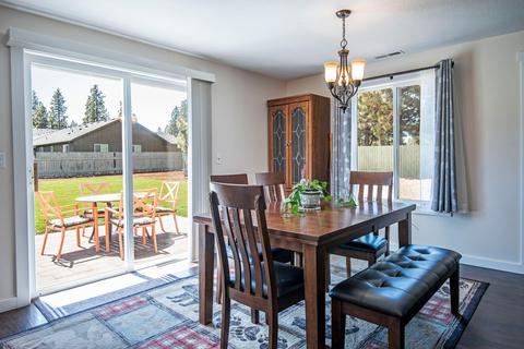 1003 E Ranch Ave, Sisters, OR 97759 photo 8