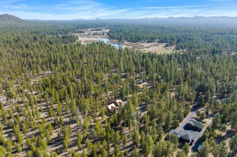 54467 Elk Dr, Bend, OR 97707 photo 36