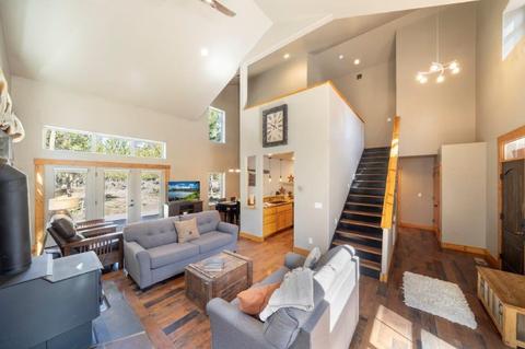 54467 Elk Dr, Bend, OR 97707 photo 10