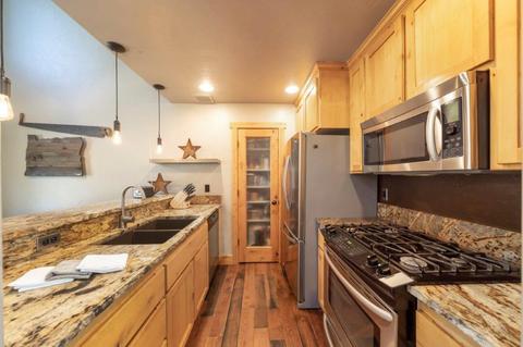 54467 Elk Dr, Bend, OR 97707 photo 19