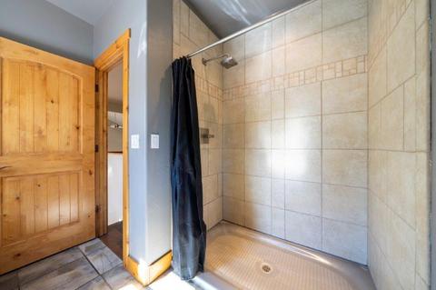 54467 Elk Dr, Bend, OR 97707 photo 29