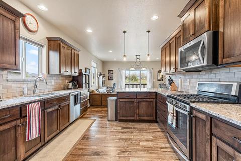 120 Cedric Ct, Eagle Point, OR 97524 photo 15