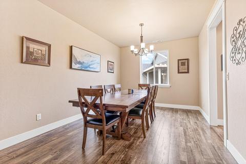 120 Cedric Ct, Eagle Point, OR 97524 photo 5