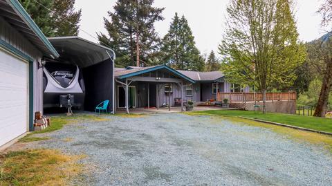 8820 East Evans Creek Rd, Rogue River, OR 97537 photo 17