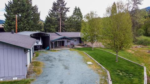 8820 East Evans Creek Rd, Rogue River, OR 97537 photo 24