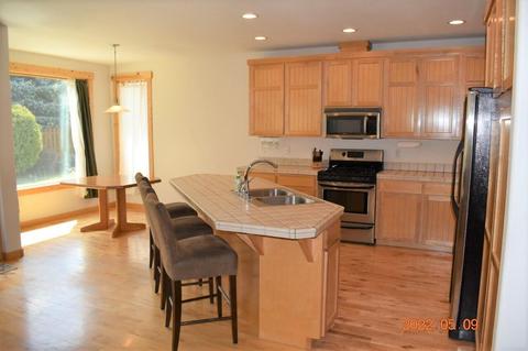 63254 NW Lavacrest St, Bend, OR 97703 photo 5