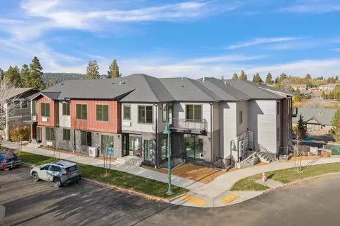 144 SW Crowell Way, Bend, OR 97702