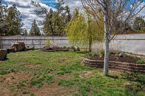 63390 Cimarron Dr, Bend, OR 97701 photo 16