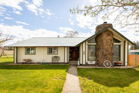 2863 3rd Ave, Bonanza, OR 97623 photo 1