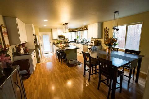 1041 Highlands Dr, Eagle Point, OR 97524 photo 100