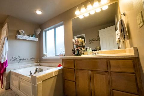 1041 Highlands Dr, Eagle Point, OR 97524 photo 50