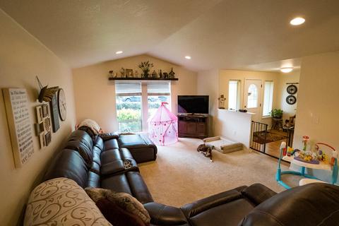 1041 Highlands Dr, Eagle Point, OR 97524 photo 36