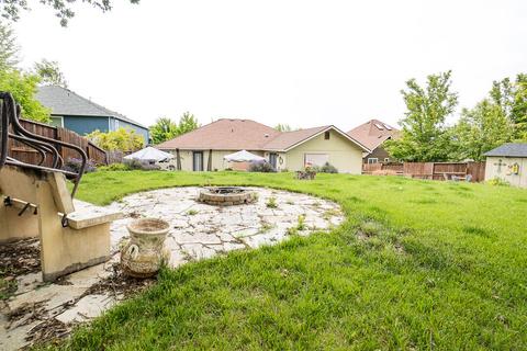 1041 Highlands Dr, Eagle Point, OR 97524 photo 15