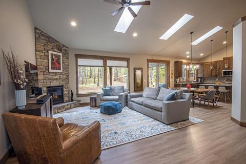 56563 Celestial Dr, Bend, OR 97707 photo 3