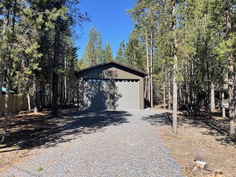 56555 Celestial Dr, Bend, OR 97707 photo 1