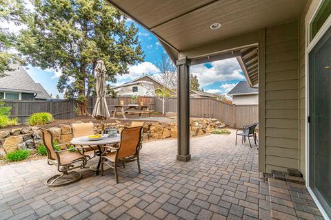 20880 Rorick Dr, Bend, OR 97701 photo 27