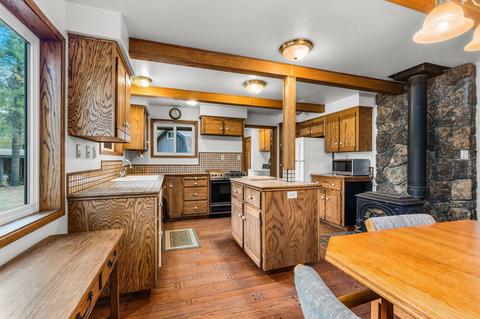 15100 Yellow Pine Loop, Bend, OR 97707 photo 7