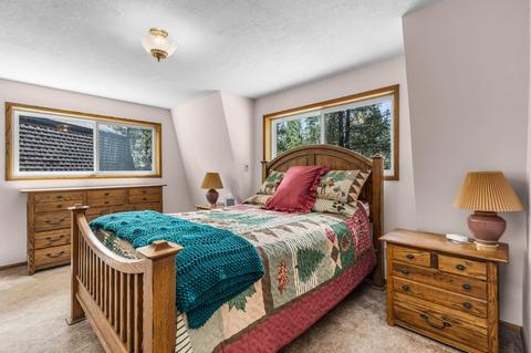 15100 Yellow Pine Loop, Bend, OR 97707 photo 14