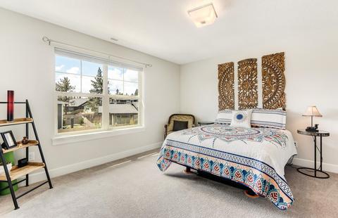 60126 SE Ruby Peak Loop, Bend, OR 97702 photo 19