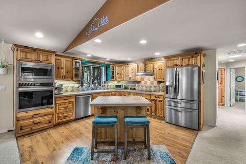 15375 Ponderosa Loop, La Pine, OR 97739 photo 1