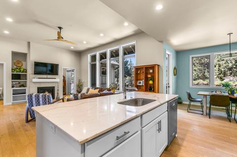 63145 Iner Loop, Bend, OR 97701 photo 26