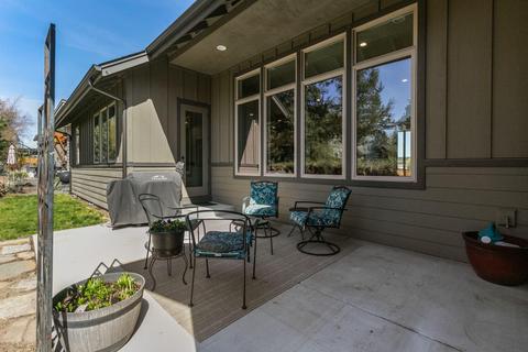 63145 Iner Loop, Bend, OR 97701 photo 34