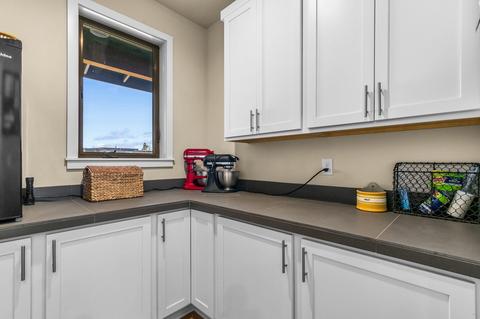 63145 Iner Loop, Bend, OR 97701 photo 27