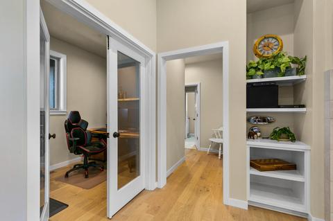 63145 Iner Loop, Bend, OR 97701 photo 5