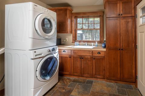 56055 Savage Dr, Bend, OR 97707 photo 20